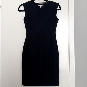 Perfect little black dress!
